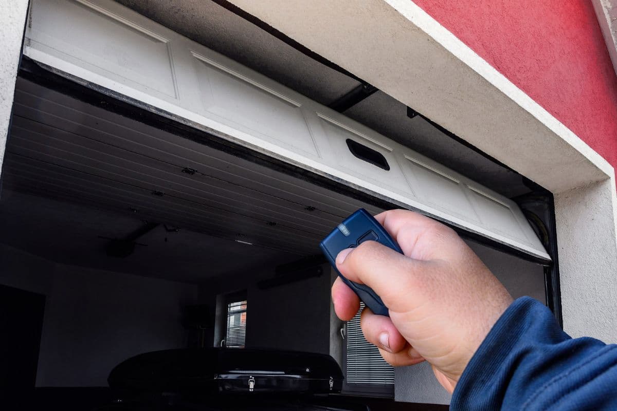 Garage Door Opener Not Working? Troubleshooting Guide
